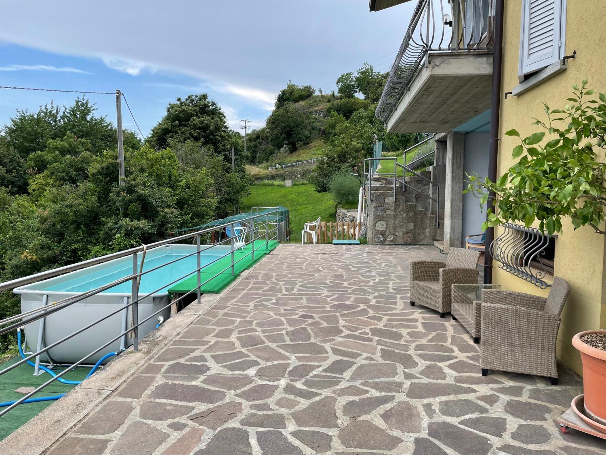 B&B Bunela Costa Volpino Exterior photo